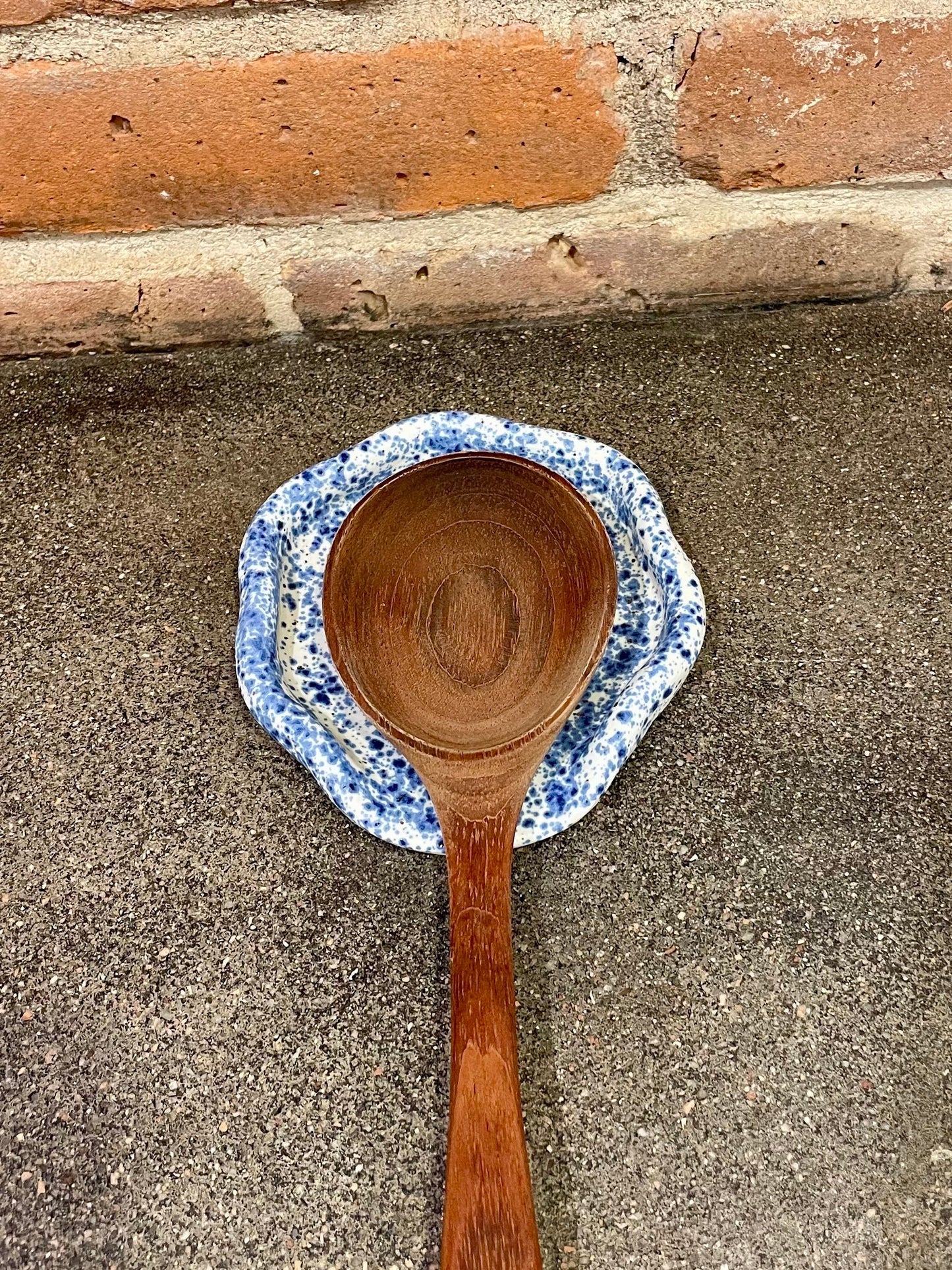 blue splatter spoon rest