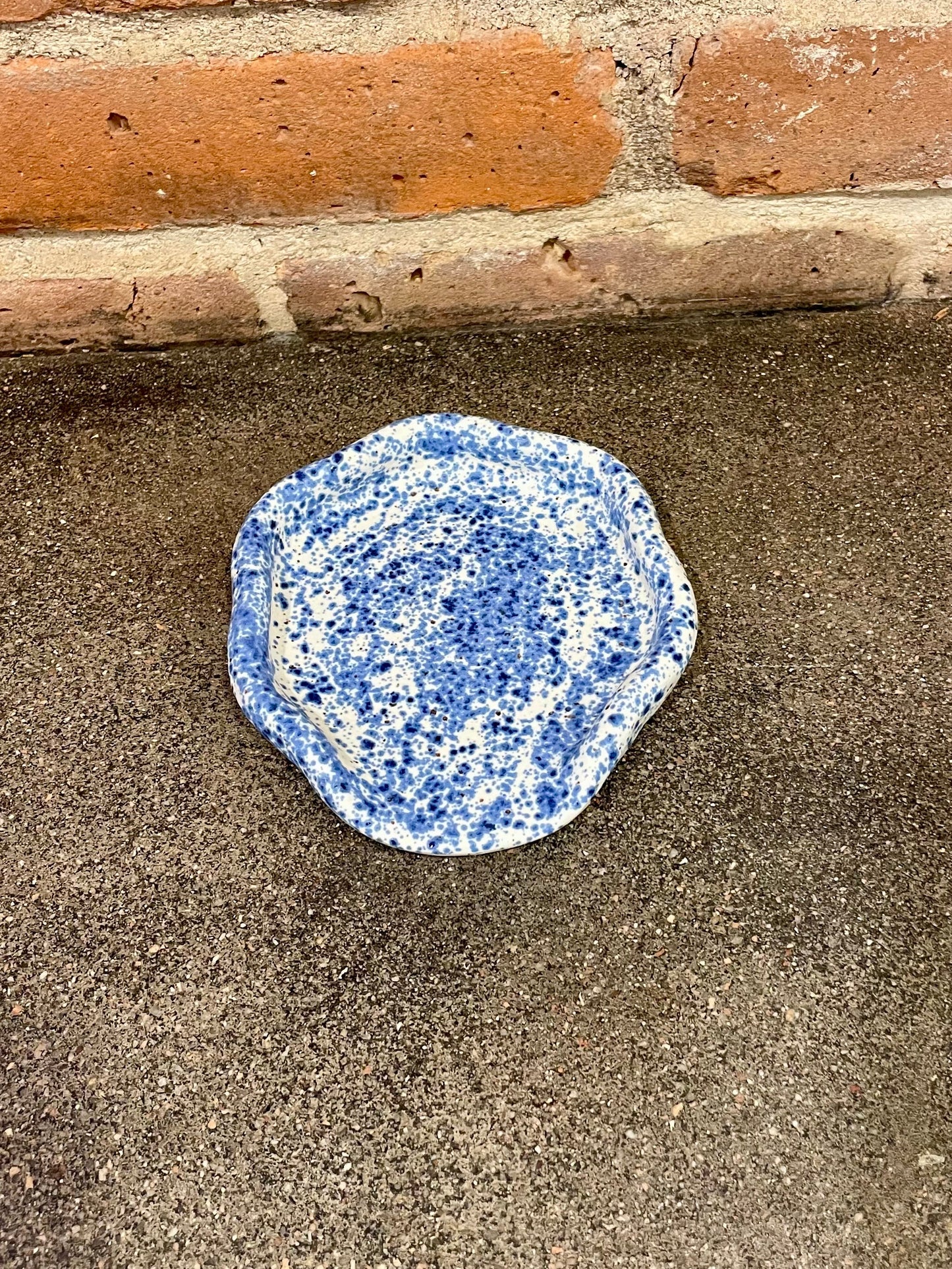 blue splatter spoon rest